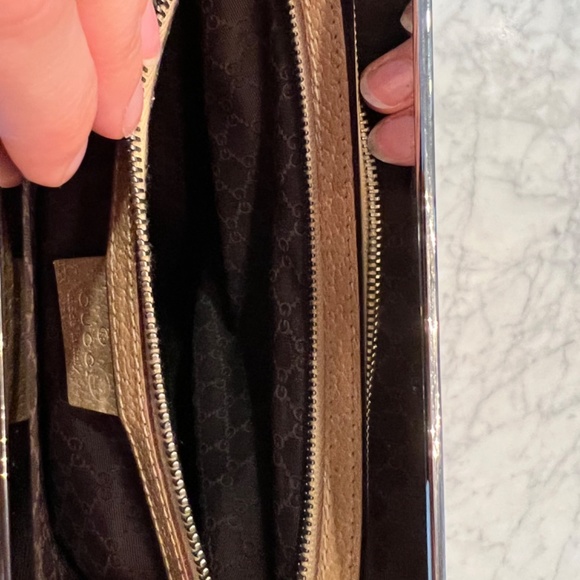 Vintage Gucci slide closure handbag - Picture 14 of 16